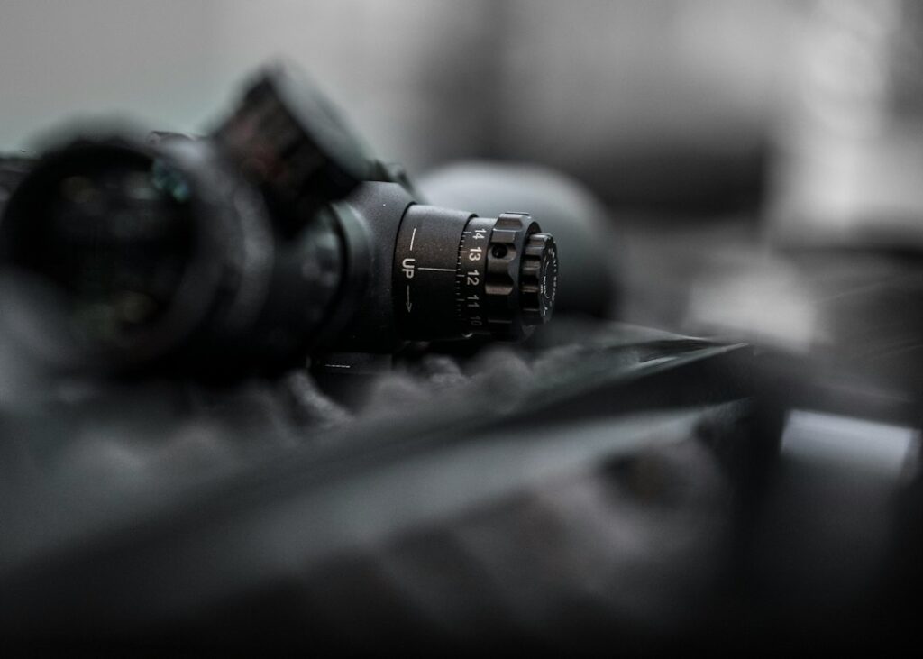 Luneta óptica em close para guia de Airsoft